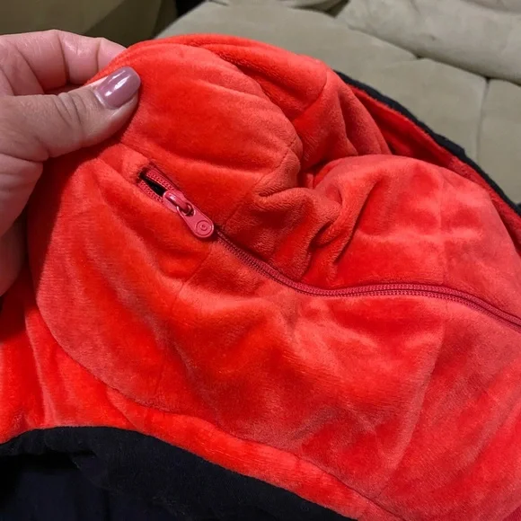 Disney Cubcoats Minnie Mouse Zip-Up Hoodie 2 years - Picture 7 of 9